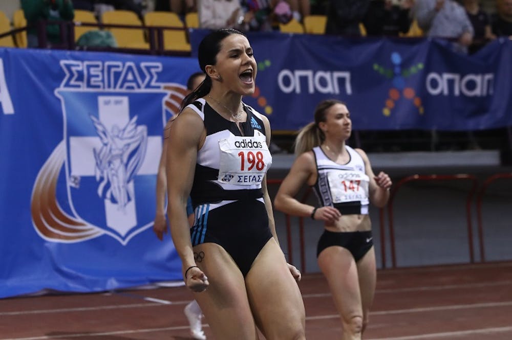 Το φωτογραφικό κολλάζ του Πανελληνίου Πρωταθλήματος Κλειστού στίβου στο ΣΕΦ (Pics) runbeat.gr